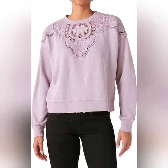 Lucky Brand Schiffley Cutwork Pullover Shirt, Color Lavender Size S - Picture 1 of 16